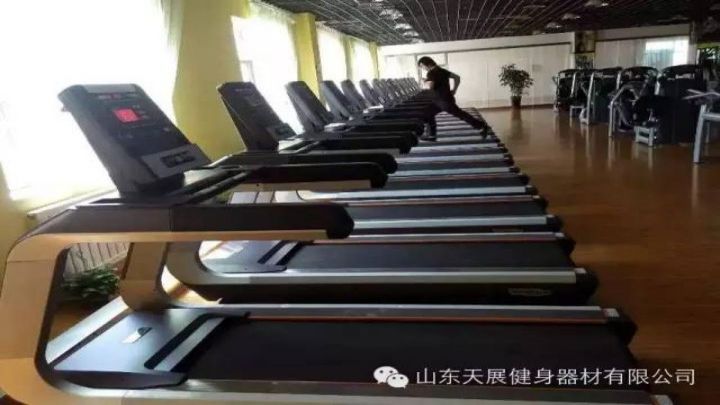 健身APP促進(jìn)商家的服務(wù)轉(zhuǎn)型，推動(dòng)健身行業(yè)轉(zhuǎn)型升級(jí)。